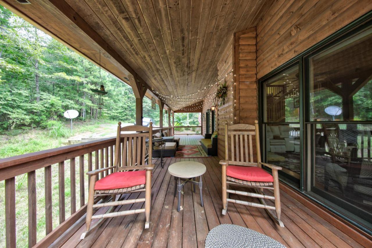Ania'S Cabin Villa Talking Rock Exterior photo